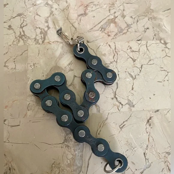 🌈 Rustic Handmade Gear Bracelet - Picture 2 of 5